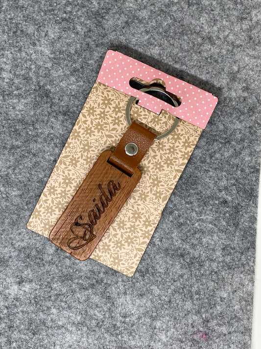 Gepersonaliseerde Houten Sleutelhanger – Met Naam of Tekening